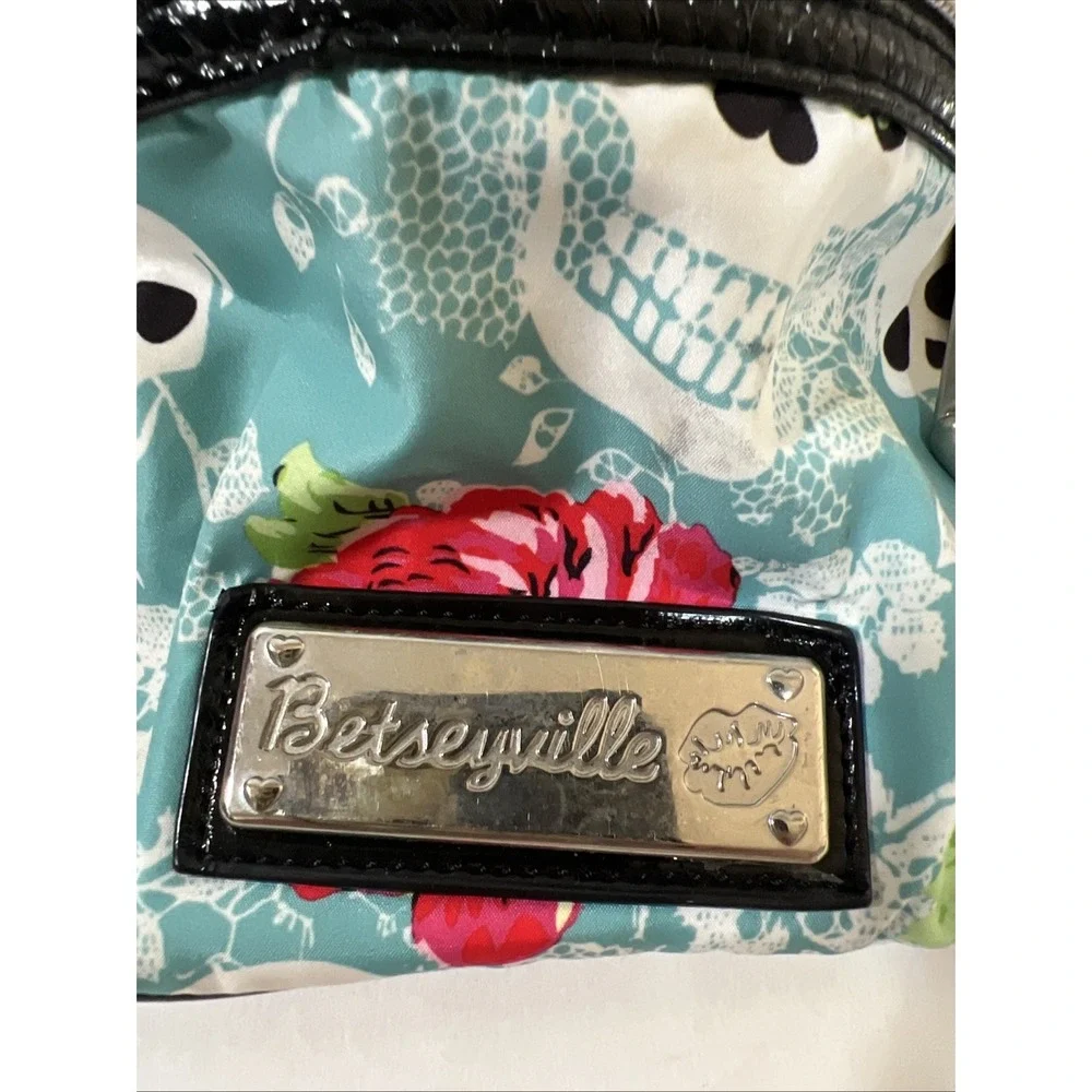 Betseyville  Skull Rose Print Hobo Shoulder Bag Studded Betsey Johnson Y2K